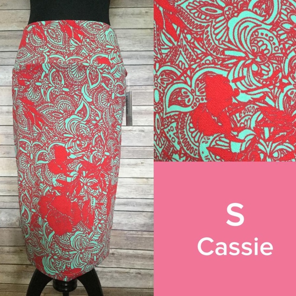LuLaRoe Cassie